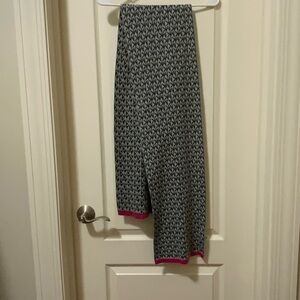 MICHAEL Michael Kors Black and Gray Scarf with Pink Trim